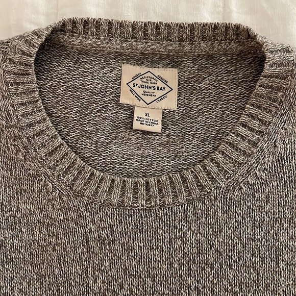 Vintage St. John’s Bay sweater - Picture 2 of 4